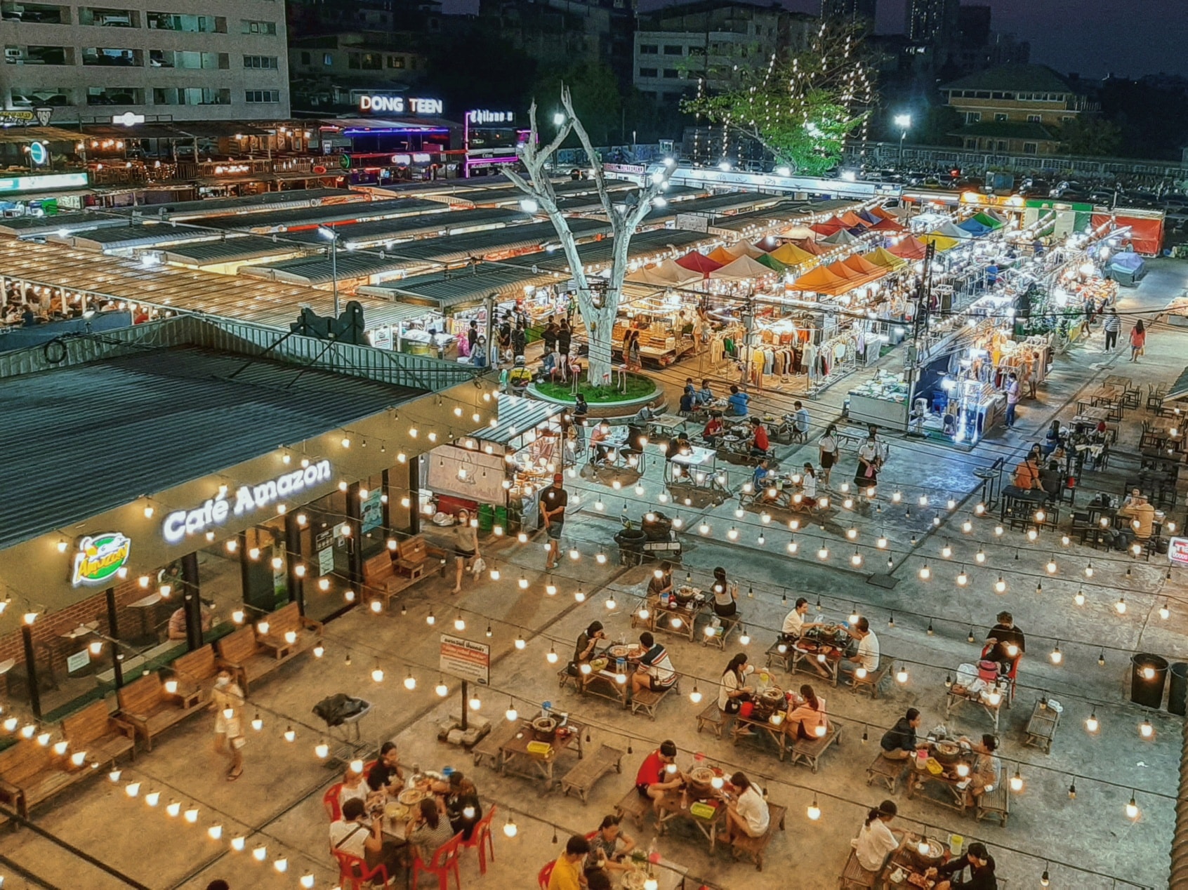 ตลาดอินดี้ ปิ่นเกล้า