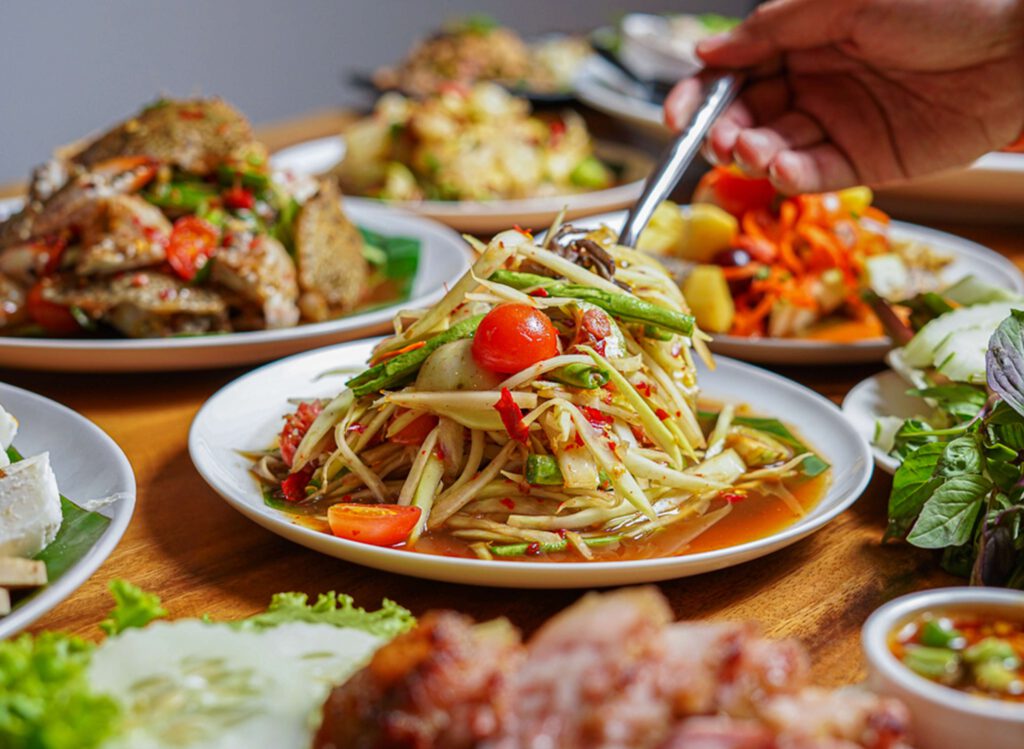 5 ร้านเมนูอีสานฮาลาลน่าลองในกรุงเทพฯ - The Riski Residence Hotel and Residence โรงแรมมุสลิม ย่านบางพลัด-จรัญสนิทวงศ์