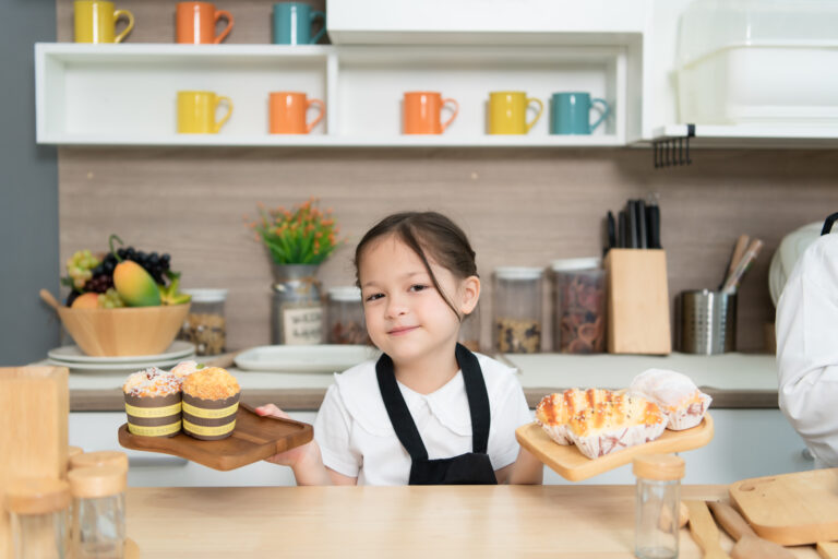 5 คาเฟ่สำหรับเด็ก กรุงเทพฯ เล่นสนุก ชิลได้ทั้งครอบครัว - The Riski Residence Hotel and Residence โรงแรมมุสลิม ย่านบางพลัด-จรัญสนิทวงศ์