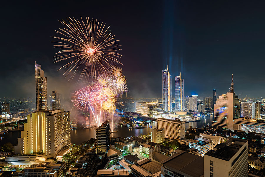 icon siam - 5 สถานที่ เคาน์ดาวน์ดูพลุสวยๆ ปี 2026 กรุงเทพ