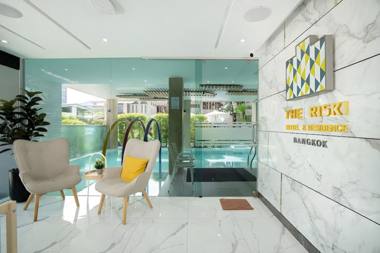 5 Top Reasons to Stay at The Riski Hotel Bangkok