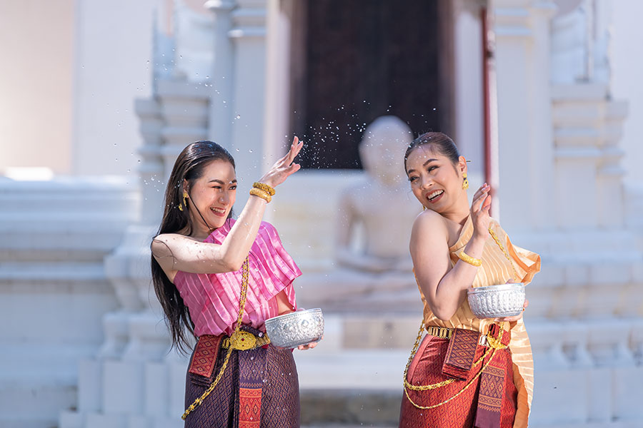 5 สถานที่เที่ยวสงกรานต์ กรุงเทพ ห้ามพลาด