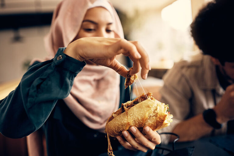 Where to Find Halal Street Food in Bangkok