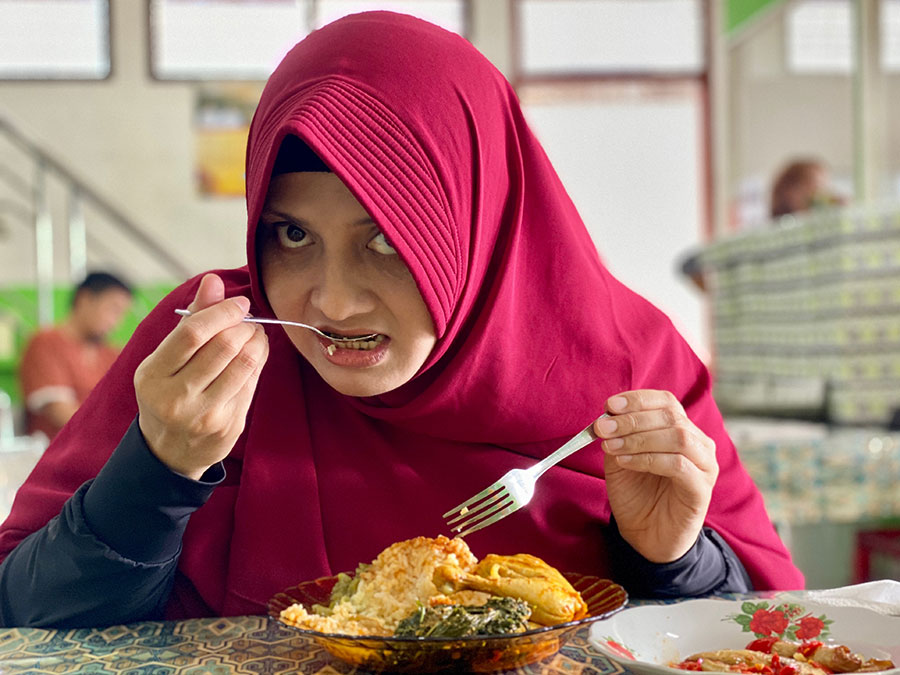 Where to Find Halal Street Food in Bangkok